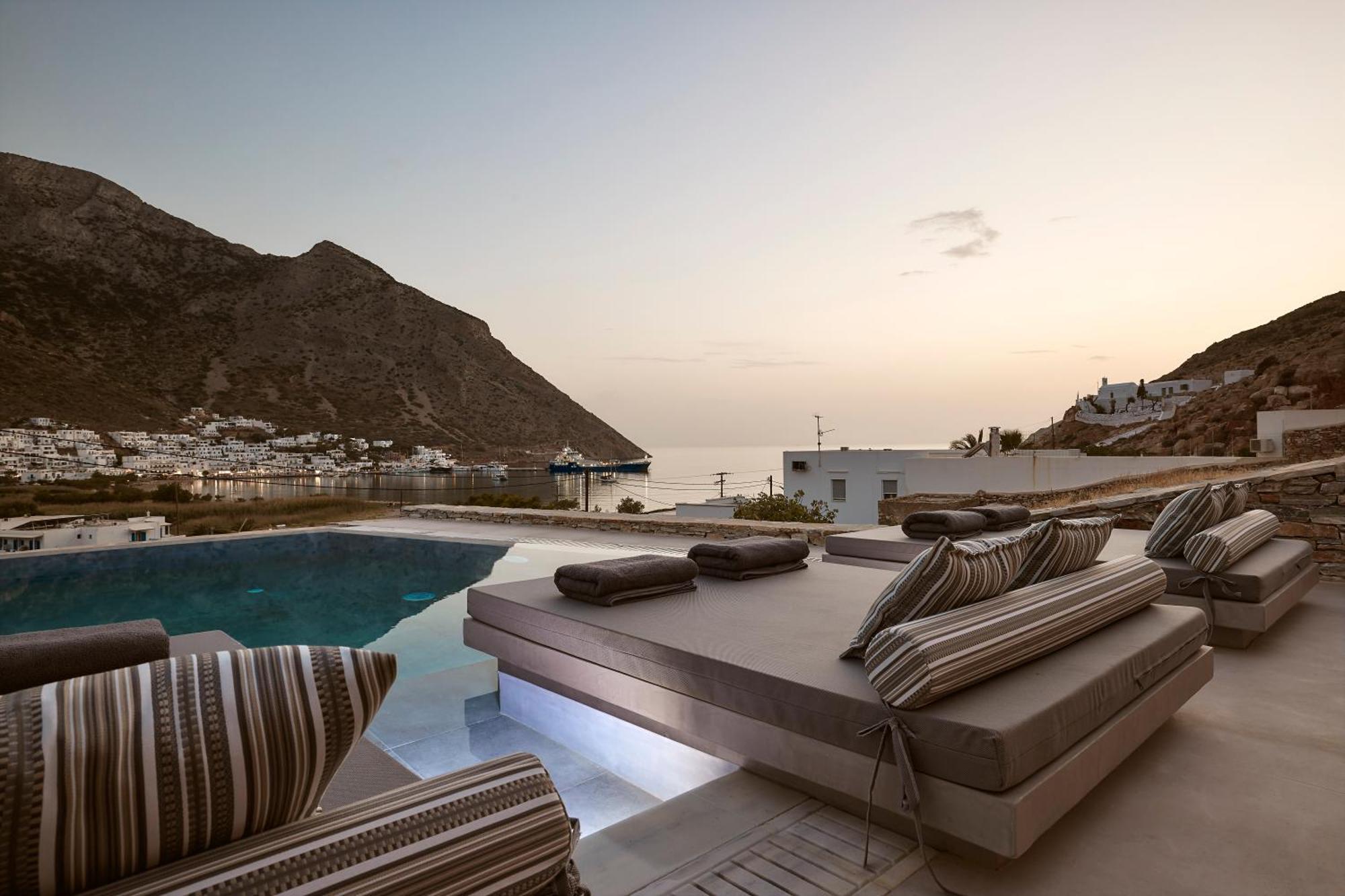 Arcos Suites Sifnos 卡马雷 外观 照片