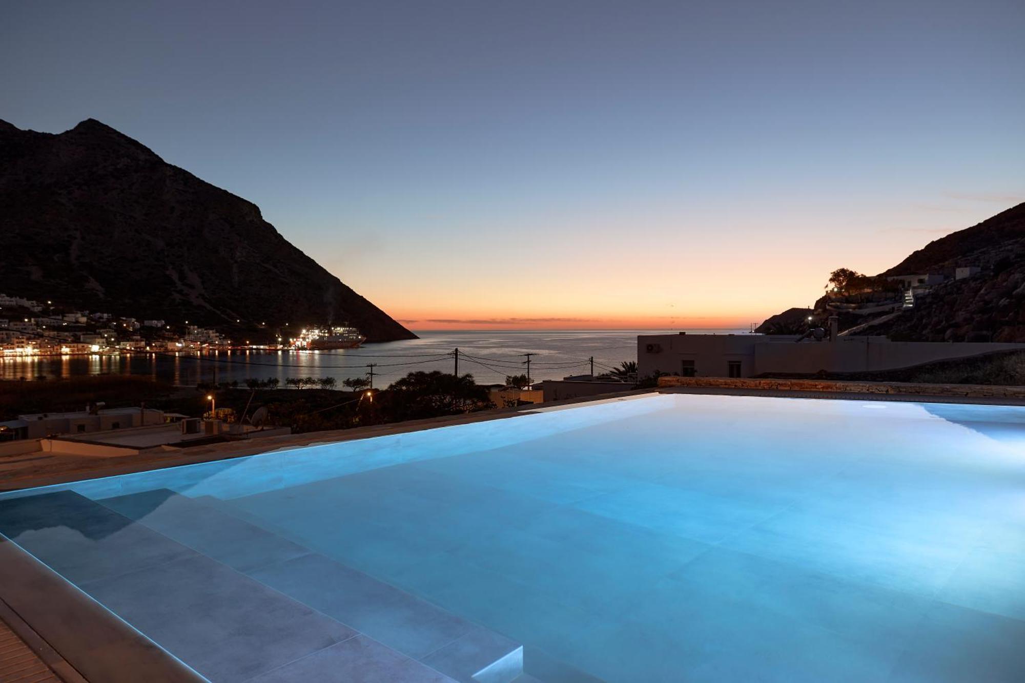 Arcos Suites Sifnos 卡马雷 外观 照片